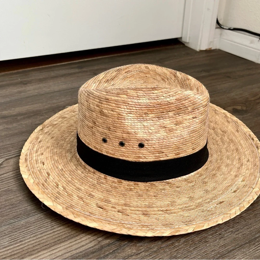 Stylish Straw Hat with Black Band